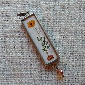 Poppy glass charm